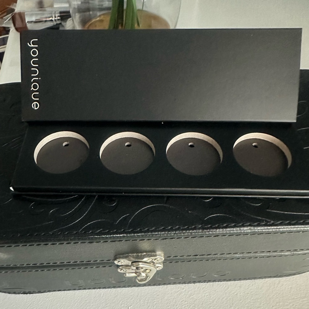 Younique MOODSTRUCK Pressed Shadow Quad Palette (Shadows NOT included)
